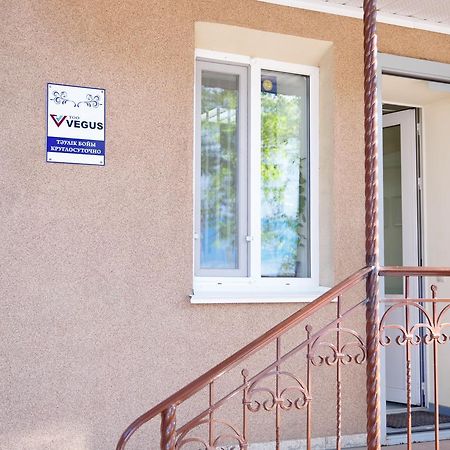Apart-Hotel Vegus Uralsk Exterior foto